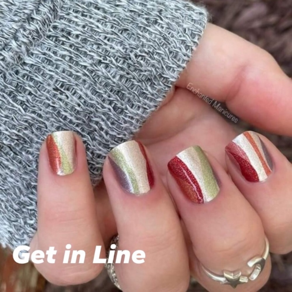 Nwt Color Street nail strips GET IN LINE
